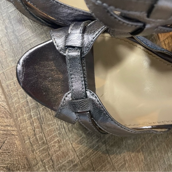 Calvin Klein POSHA Metallic Strappy Platform Block Heel Sandals 10M Silver 4” - Picture 9 of 12